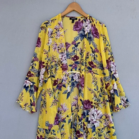🎉5 for $45🎉 Torrid open top kimono women size M/L - Picture 3 of 8